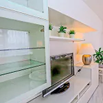 Versalles - Only Families * Cambrils