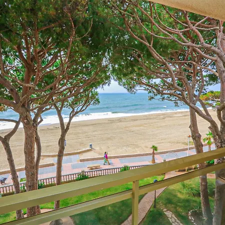 Versalles - Only Families Cambrils