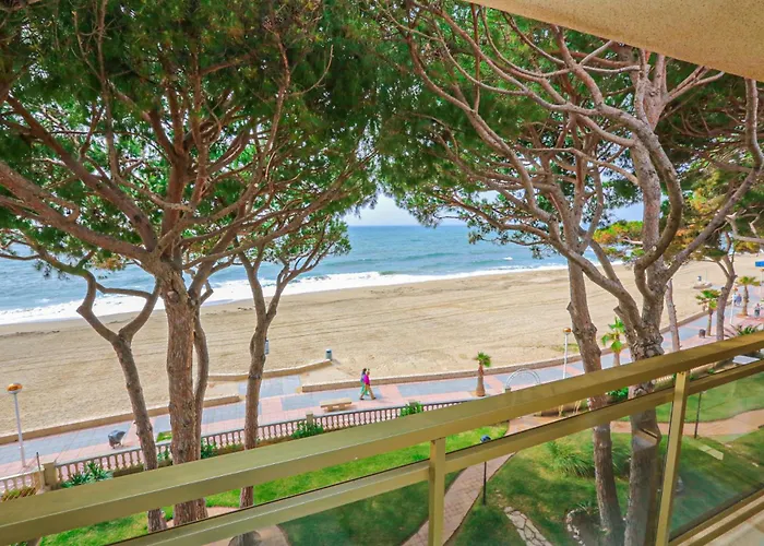 Versalles - Only Families Cambrils