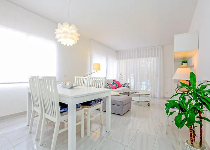 Versalles - Only Families Appartement