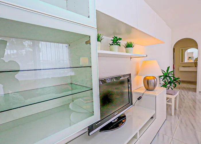 Versalles - Only Families * Cambrils